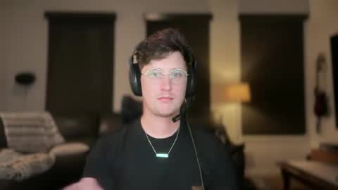 RyRy online show from November 14, 2025, 1:48 am