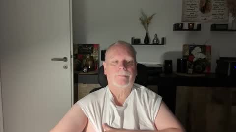 nettermann1968 online show from November 9, 2025, 5:50 am