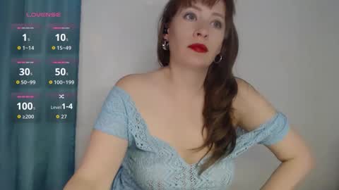 nettie789 online show from October 24, 2025, 11:17 am