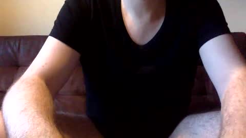 Snapshot of neu242gierig chatting on January 30, 2025, 7:39 am Neu242Gierig online show from January 30, 2025, 7:39 am