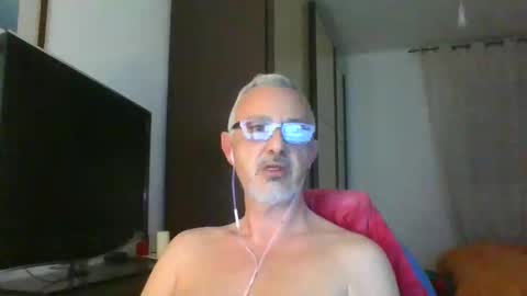 nevenerabis online show from March 11, 2025, 2:21 am