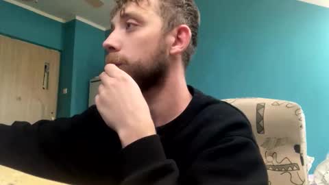 Snapshot of neverland966 chatting on September 18, 2025, 9:06 pm Mark online show from September 18, 2025, 9:06 pm