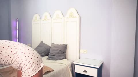 new dee online show from March 6, 2025, 9:25 am