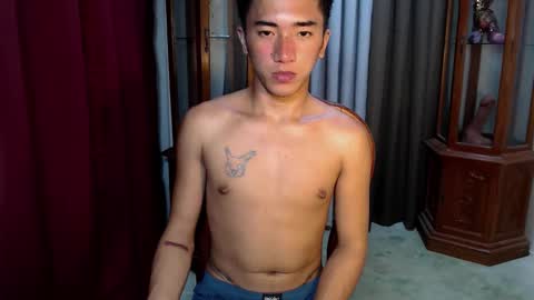 Snapshot of new_jersey_jay chatting on September 16, 2025, 12:50 pm new_jersey_jay online show from September 16, 2025, 12:50 pm