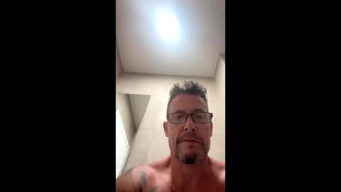 Snapshot of newbdes chatting on February 9, 2025, 3:56 pm Newbdes online show from February 9, 2025, 3:56 pm