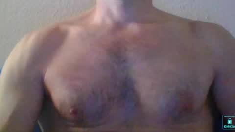 Snapshot of newtyguy90 chatting on March 12, 2025, 2:01 pm newtyguy90 online show from March 12, 2025, 2:01 pm