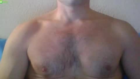 Snapshot of newtyguy90 chatting on February 8, 2026, 10:40 am newtyguy90 online show from February 8, 2026, 10:40 am