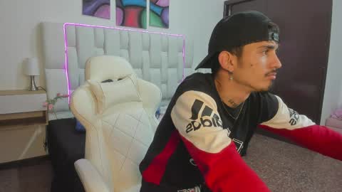 Yeison online show from March 30, 2026, 3:07 am