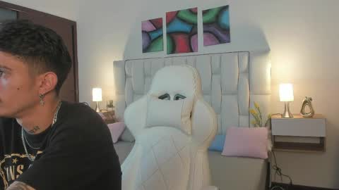 Yeison online show from April 12, 2026, 3:00 am