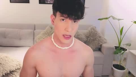 Snapshot of neythan__blaze chatting on September 21, 2025, 11:28 pm   online show from September 21, 2025, 11:28 pm