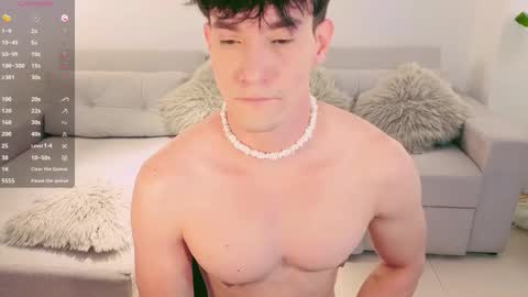 Snapshot of neythan__blaze chatting on October 28, 2025, 10:12 pm   online show from October 28, 2025, 10:12 pm