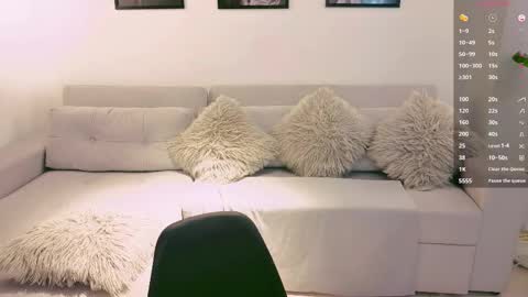 Snapshot of neythan__blaze chatting on October 29, 2025, 10:55 pm   online show from October 29, 2025, 10:55 pm