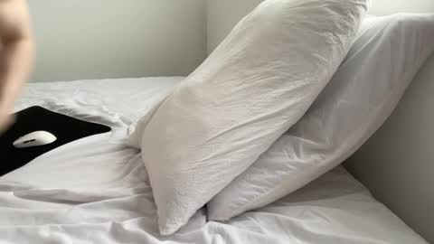 Adrian Von Ziegler online show from September 19, 2025, 6:59 am