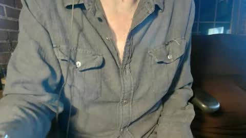 Snapshot of nfgwholoves2cum chatting on January 4, 2025, 1:21 am NFG  Nice Friendly Guy  Dick online show from January 4, 2025, 1:21 am