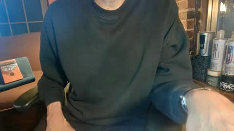 Snapshot of nfgwholoves2cum chatting on January 10, 2025, 10:25 pm NFG  Nice Friendly Guy  Dick online show from January 10, 2025, 10:25 pm