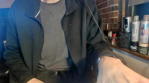 Snapshot of nfgwholoves2cum chatting on January 17, 2025, 1:57 am NFG  Nice Friendly Guy  Dick online show from January 17, 2025, 1:57 am