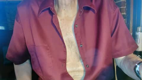 Snapshot of nfgwholoves2cum chatting on February 16, 2025, 3:26 am NFG  Nice Friendly Guy  Dick online show from February 16, 2025, 3:26 am
