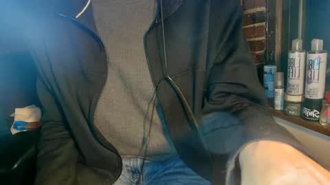 Snapshot of nfgwholoves2cum chatting on February 22, 2025, 12:16 am NFG  Nice Friendly Guy  Dick online show from February 22, 2025, 12:16 am