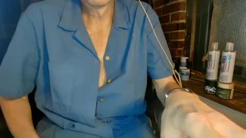 Snapshot of nfgwholoves2cum chatting on March 6, 2025, 1:37 am NFG  Nice Friendly Guy  Dick online show from March 6, 2025, 1:37 am