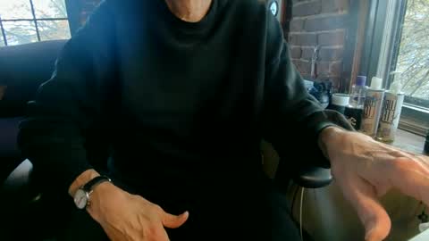 Snapshot of nfgwholoves2cum chatting on October 26, 2025, 8:59 pm NFG  Nice Friendly Guy  Dick online show from October 26, 2025, 8:59 pm