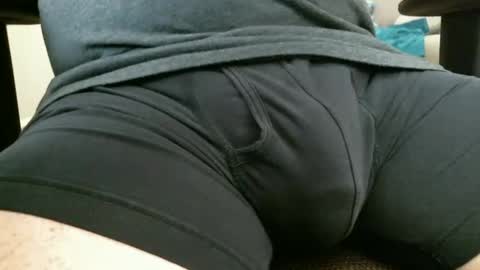 ngurth online show from October 25, 2025, 8:58 pm