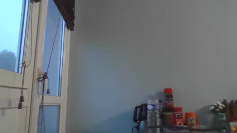 nguyen7788789 online show from October 8, 2025, 5:49 am