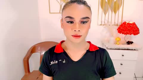 hottie nicole online show from February 26, 2025, 5:20 am