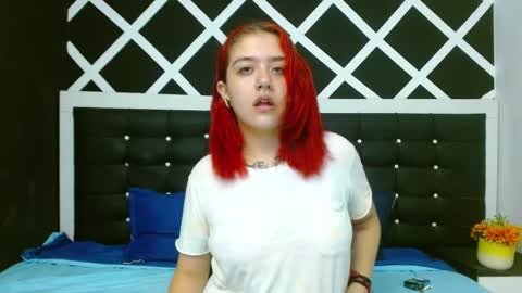 Estefani  online show from December 19, 2024, 11:50 am