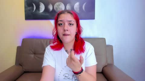 Estefani  online show from January 13, 2025, 3:04 pm