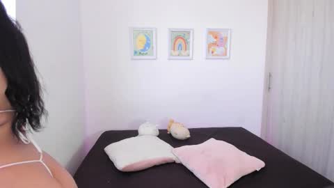  Nia  online show from January 17, 2026, 4:33 pm