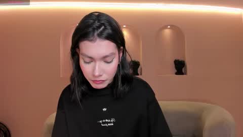 Call me Nia  online show from September 14, 2025, 4:39 pm