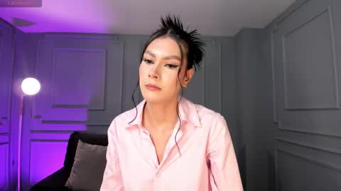 Call me Nia  online show from November 26, 2025, 7:04 pm