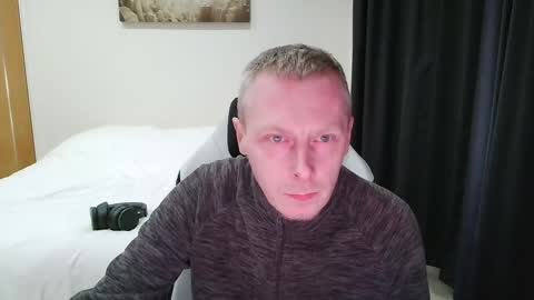 Snapshot of nice_dicknballs chatting on March 28, 2026, 6:40 pm nice_dicknballs online show from March 28, 2026, 6:40 pm
