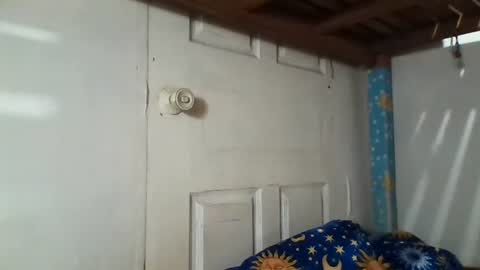 niceasianpussy online show from October 15, 2025, 4:01 am