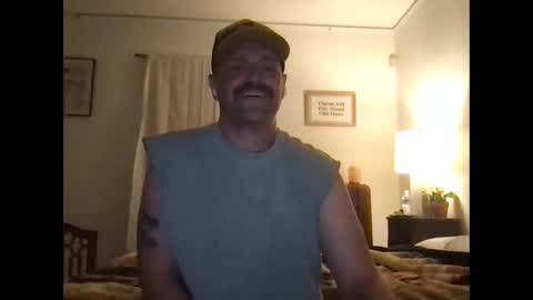 NiceButtNiceGuy online show from February 3, 2026, 4:43 am