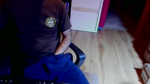 Snapshot of nicecck24 chatting on December 2, 2024, 5:37 am nicecck24 online show from December 2, 2024, 5:37 am