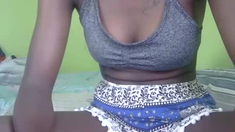 nicegirl200 online show from March 26, 2026, 10:21 am