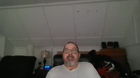 Snapshot of niceguy7208 chatting on December 30, 2024, 5:58 am niceguy7208 online show from December 30, 2024, 5:58 am