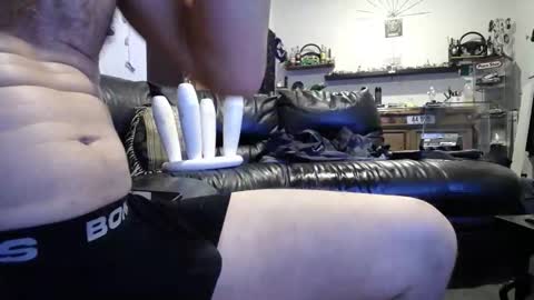 Snapshot of niceonebrov chatting on February 1, 2026, 7:23 pm niceonebrov online show from February 1, 2026, 7:23 pm