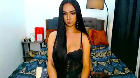 Snapshot of nicetouch_69 chatting on February 14, 2025, 9:03 am Olivia online show from February 14, 2025, 9:03 am