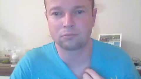 nick1990b online show from October 14, 2025, 5:47 pm