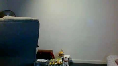 Snapshot of nick5514 chatting on October 21, 2025, 2:01 am Nick online show from October 21, 2025, 2:01 am