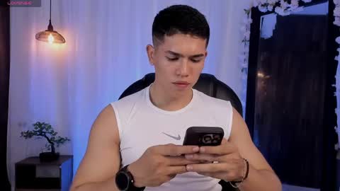 nick fenix online show from April 28, 2026, 2:27 am
