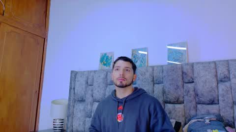 Snapshot of nick_moss_ chatting on February 27, 2026, 11:10 am nick_moss_ online show from February 27, 2026, 11:10 am