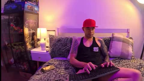 Snapshot of nickboiixx chatting on September 10, 2025, 10:59 am Nickboiix UK online show from September 10, 2025, 10:59 am