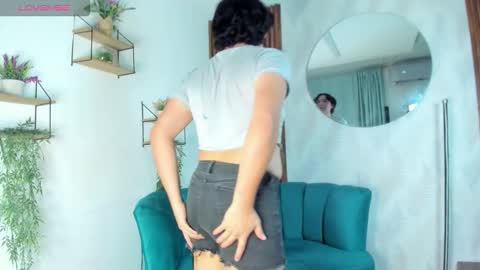 nicki_ripperton online show from February 26, 2026, 11:53 am