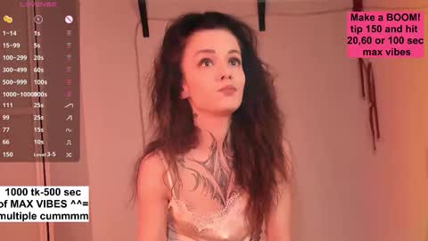 Karolina online show from November 10, 2025, 7:40 am