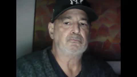 Snapshot of nickincali chatting on December 17, 2024, 2:11 pm nickincali online show from December 17, 2024, 2:11 pm