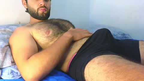 Nicolas              online show from December 19, 2024, 10:21 pm