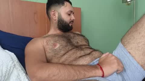 Nicolas              online show from December 13, 2025, 9:42 pm